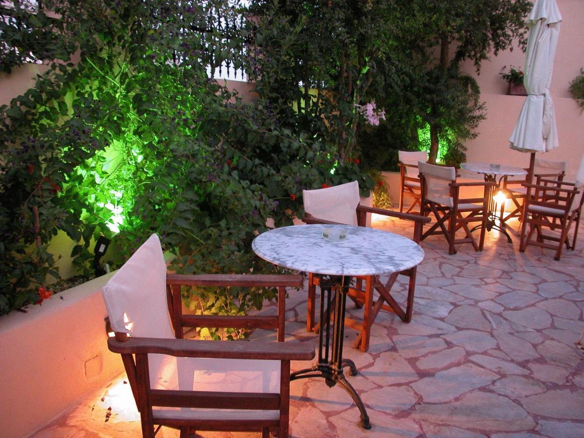 Donna'S House Santorini Hotel Pýrgos Eksteriør billede